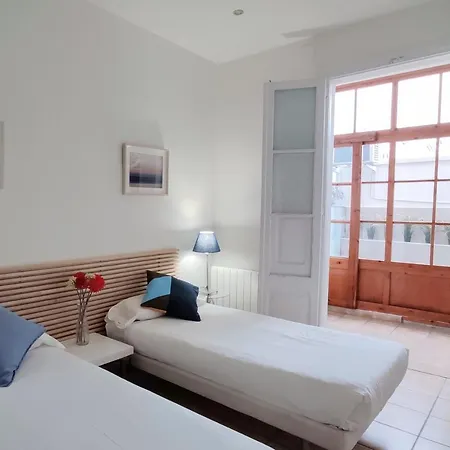 Espai Rocafort Apartmán *